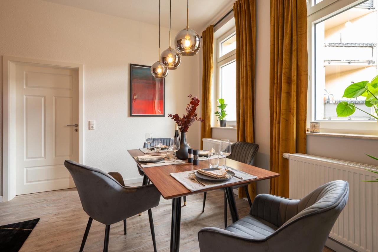 Maremar - Design Apartment - Luxus Boxspringbett - Zentral - Kueche - Arbeitsplatz - Highspeed Wlan Gera Exterior photo